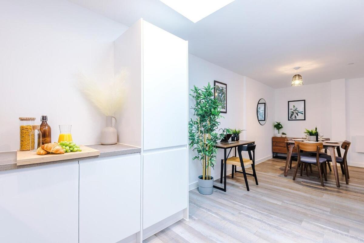 New Trafford Loft - Free Parking * Manchester