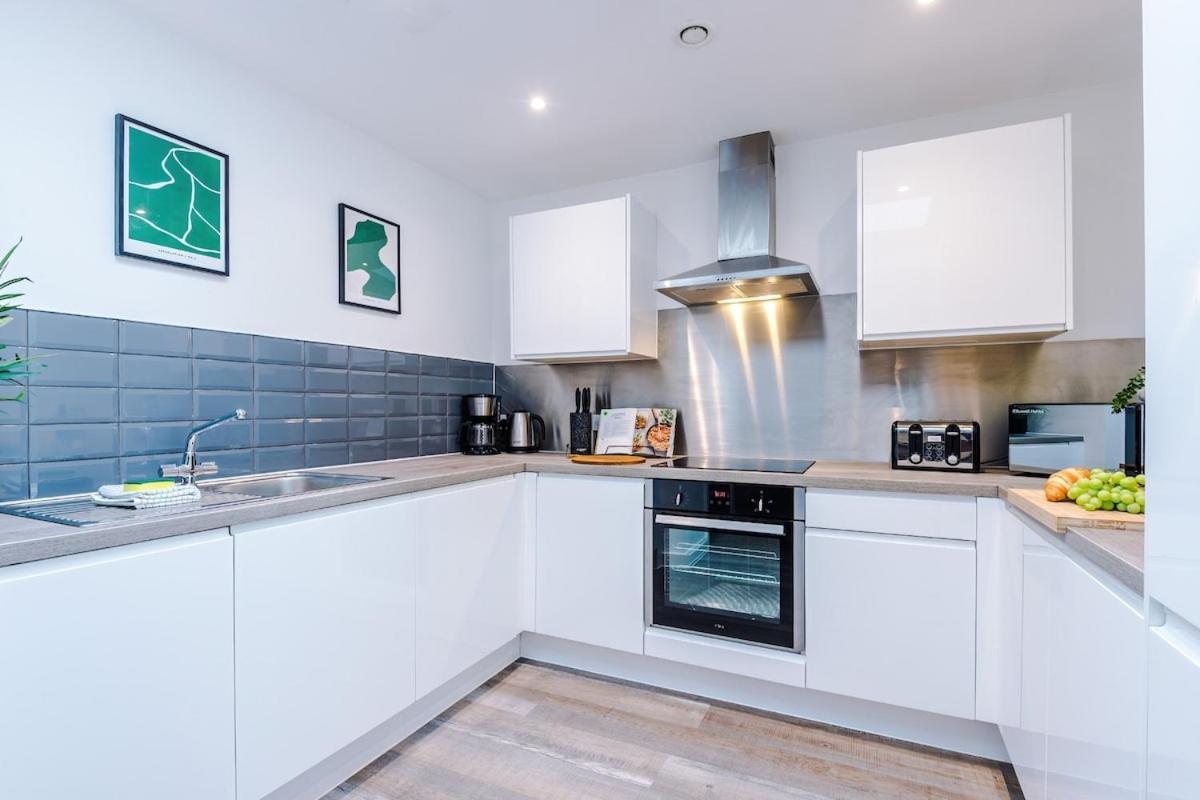 Apartment New Trafford Loft - Free Parking