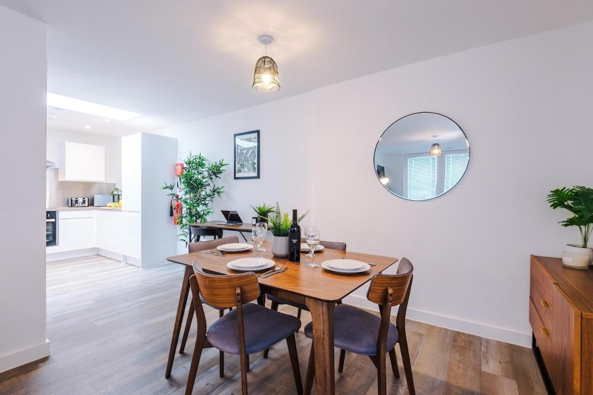 New Trafford Loft - Free Parking * Manchester