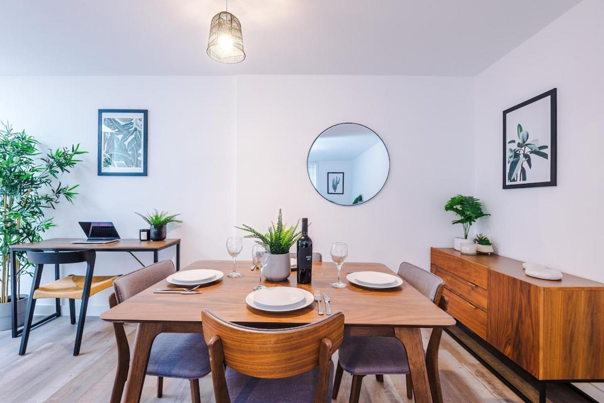 New Trafford Loft - Free Parking Manchester