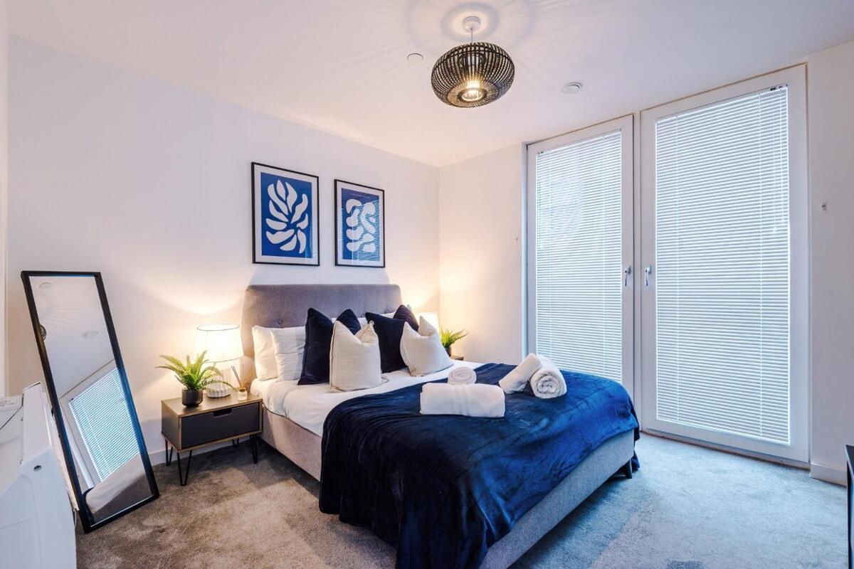 New Trafford Loft - Free Parking Apartment Manchester