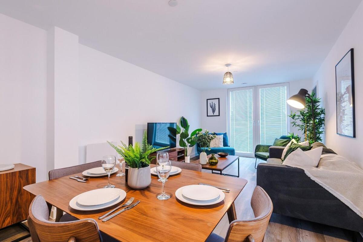 New Trafford Loft - Free Parking * Manchester